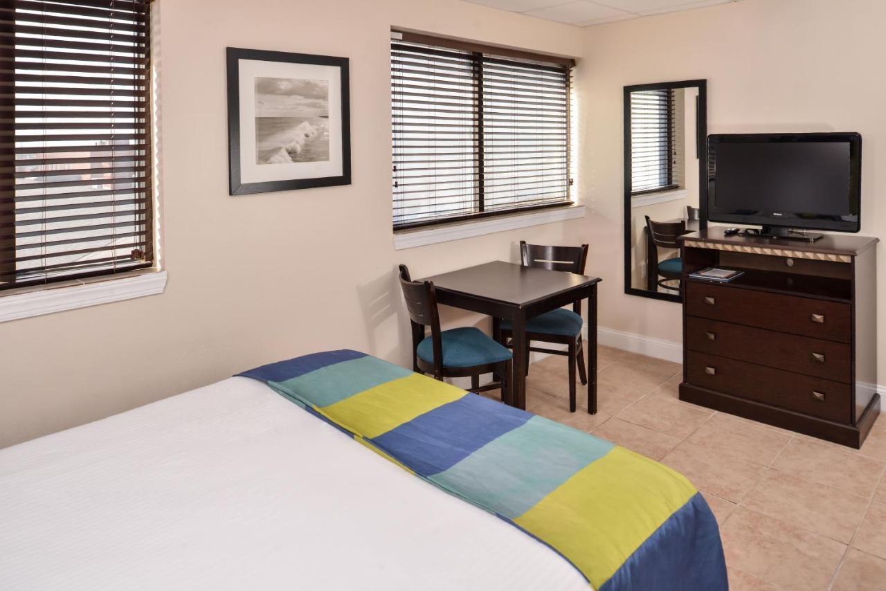 19 Atlantic Hotel Virginia Beach Exterior foto